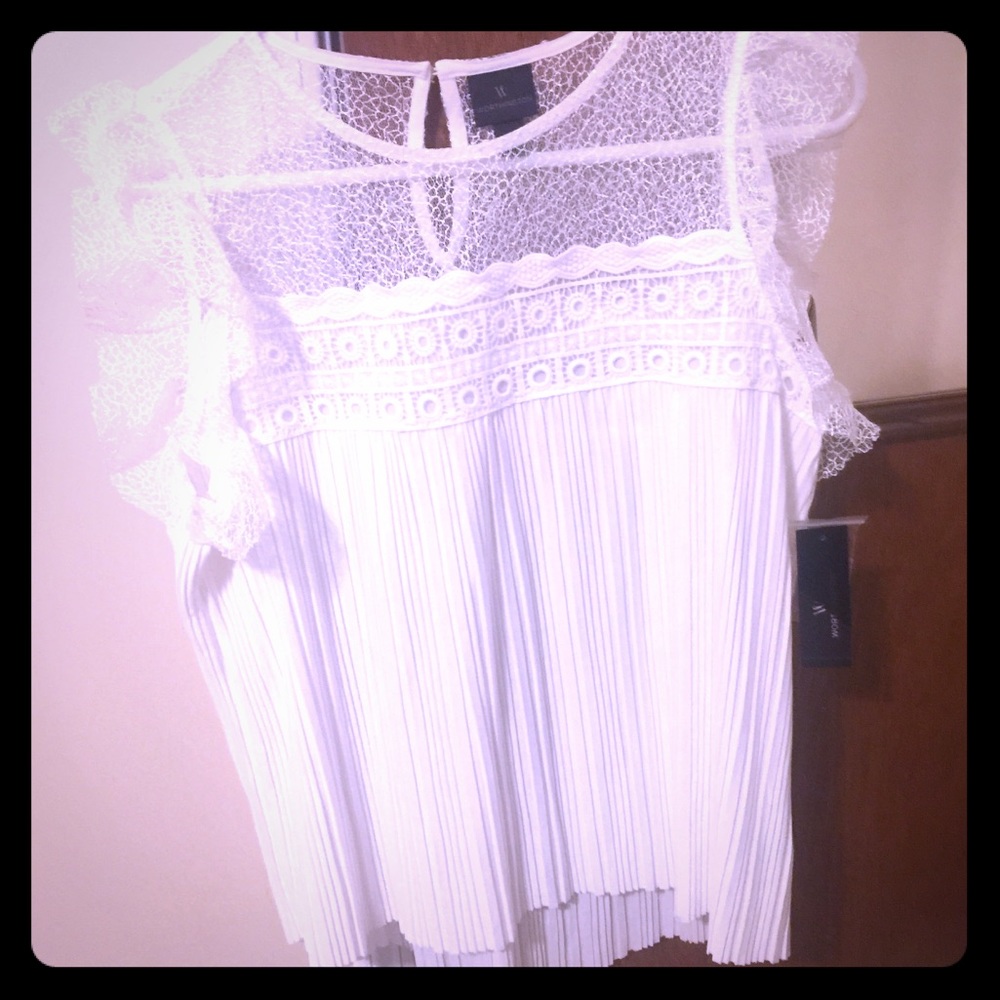 NWT Worthington White Lacey Shirt